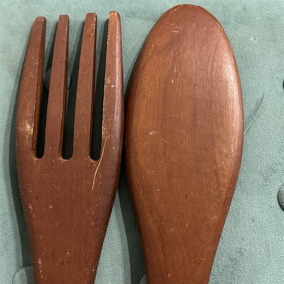 unbranded Accents Vintage Carved Wooden Tiki Fork And Spoon Set Wall Hanging Made